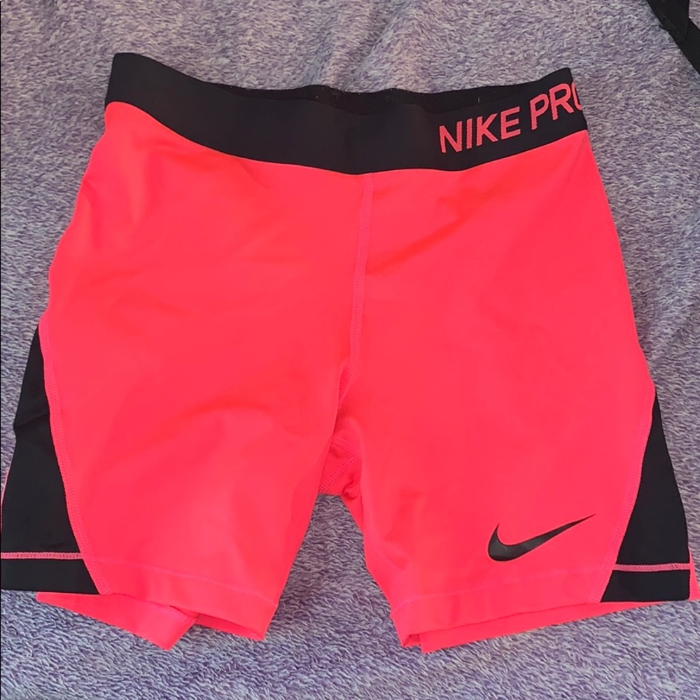 Nike spandex
